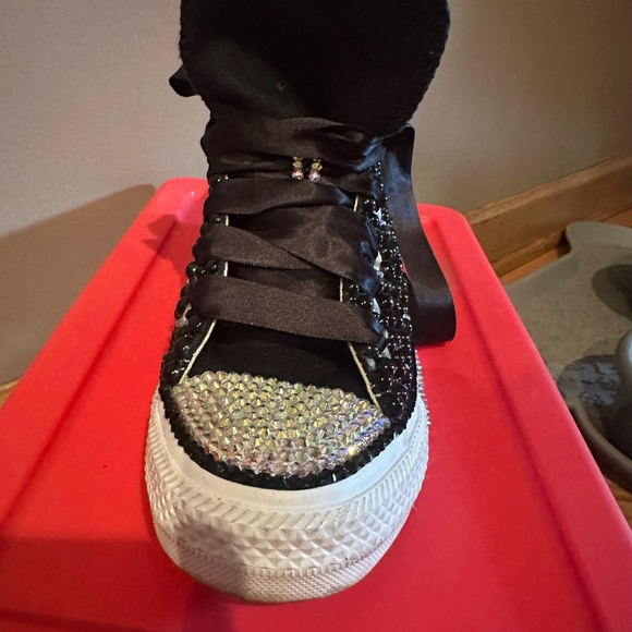 Custom bling converse woman’s 6/mens 4. - Picture 6 of 8